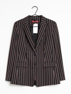 New Hugo boss women’s pant suit Black with red & white stripes. Size 4 pant suit